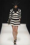 Moschino kolekcija (jesen-zima) 2012./2013. - slika 9