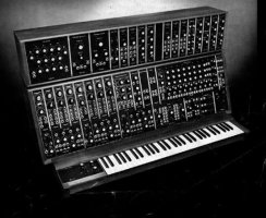 Robert Mug (Robert Bob Moog, Роберт Муг)