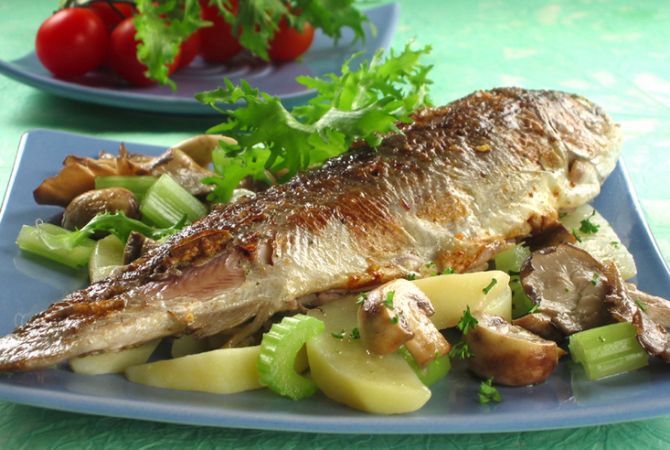 Pastrmka sa šampinjonima i krompirom