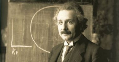 Albert Ajnštajn