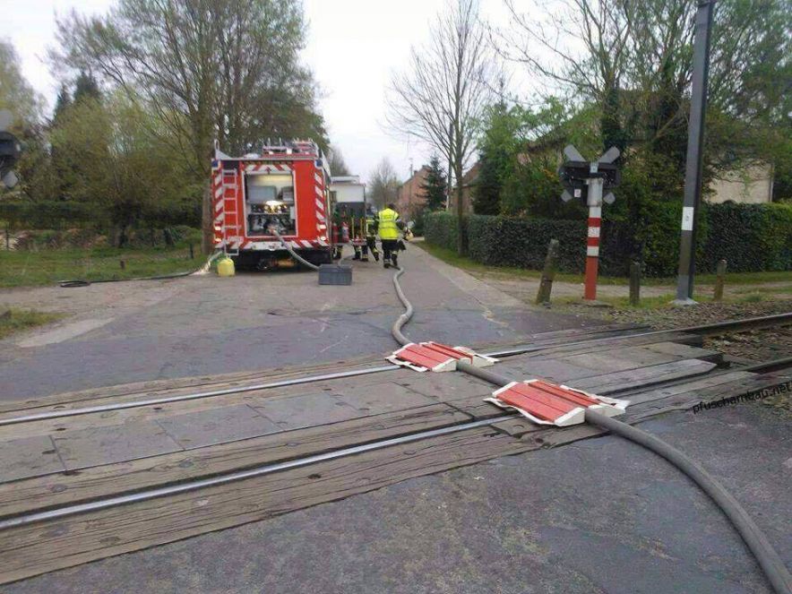 Nadamo se da je u pitanju slepi kolosek...